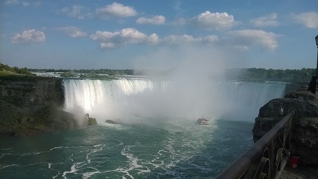 Niagara falls canada By Cjsinghpup